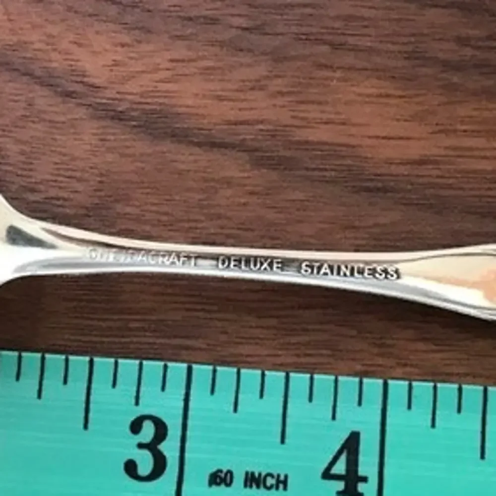 Oneidacraft DELUXE CHATEAU Stainless Glossy Flatware - 1 Salad Fork (6 1/8